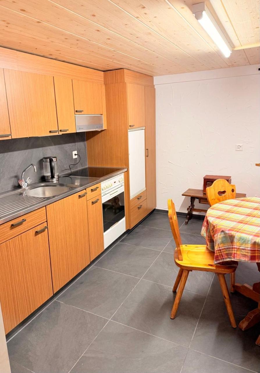 Vintage Apartment By Apartments Capricorn Gsteigwiler Luaran gambar