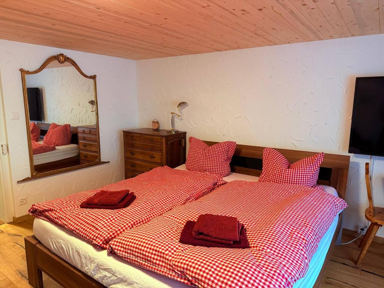 Vintage Apartment By Apartments Capricorn Gsteigwiler Luaran gambar